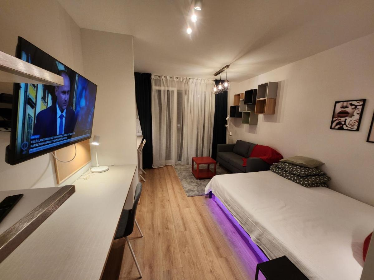 Apartman 18 Aparthotel Debrecen Kültér fotó